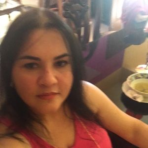 Meet your Posher, Leslie